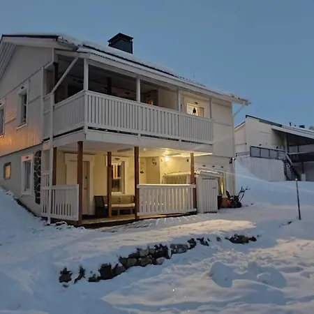 Villa House With 3 Bedroom's And Sauna Close To Arctic Circle And Santa Claus *